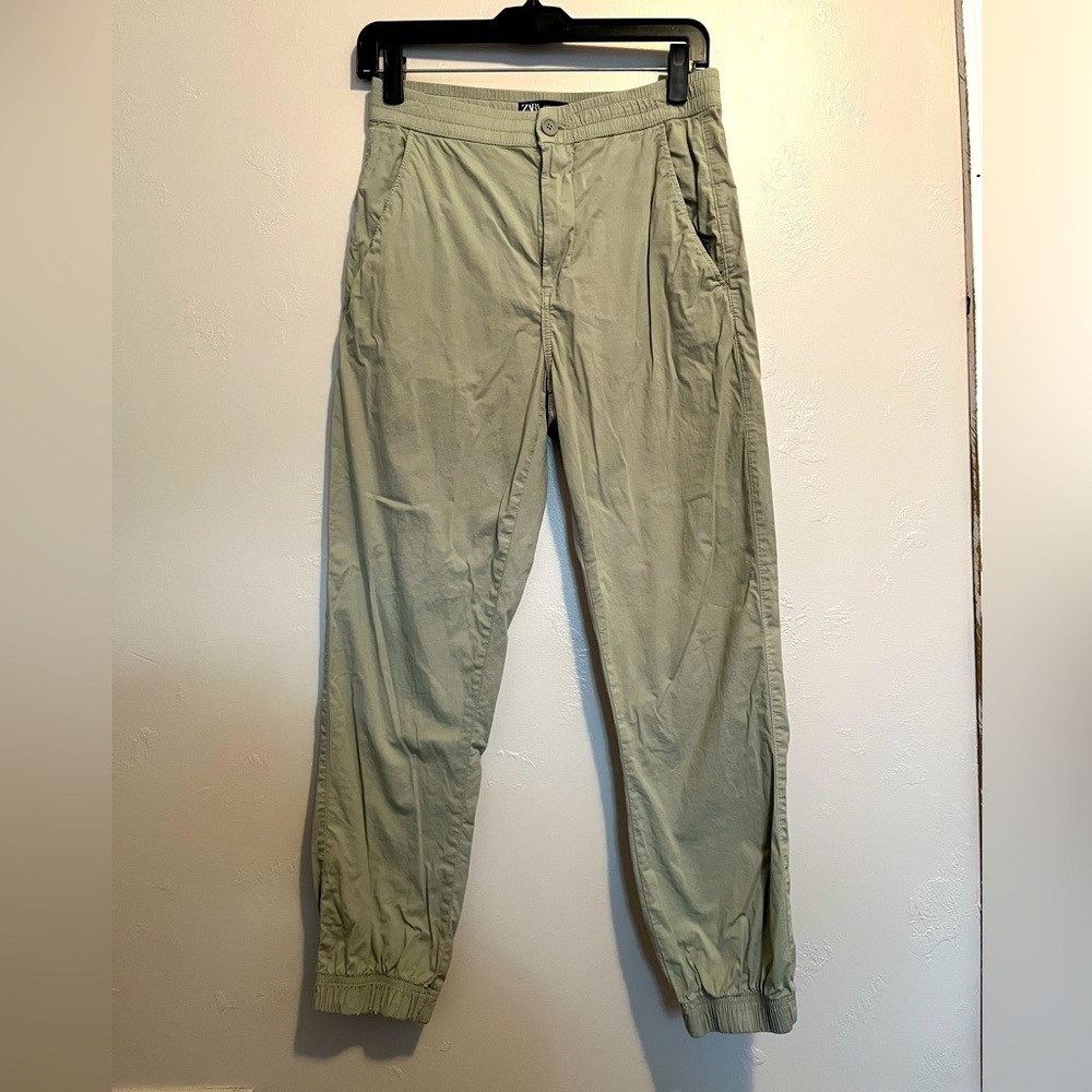 Zara Women's Elastic Waist Tapered Fit Green Cotton Joggers